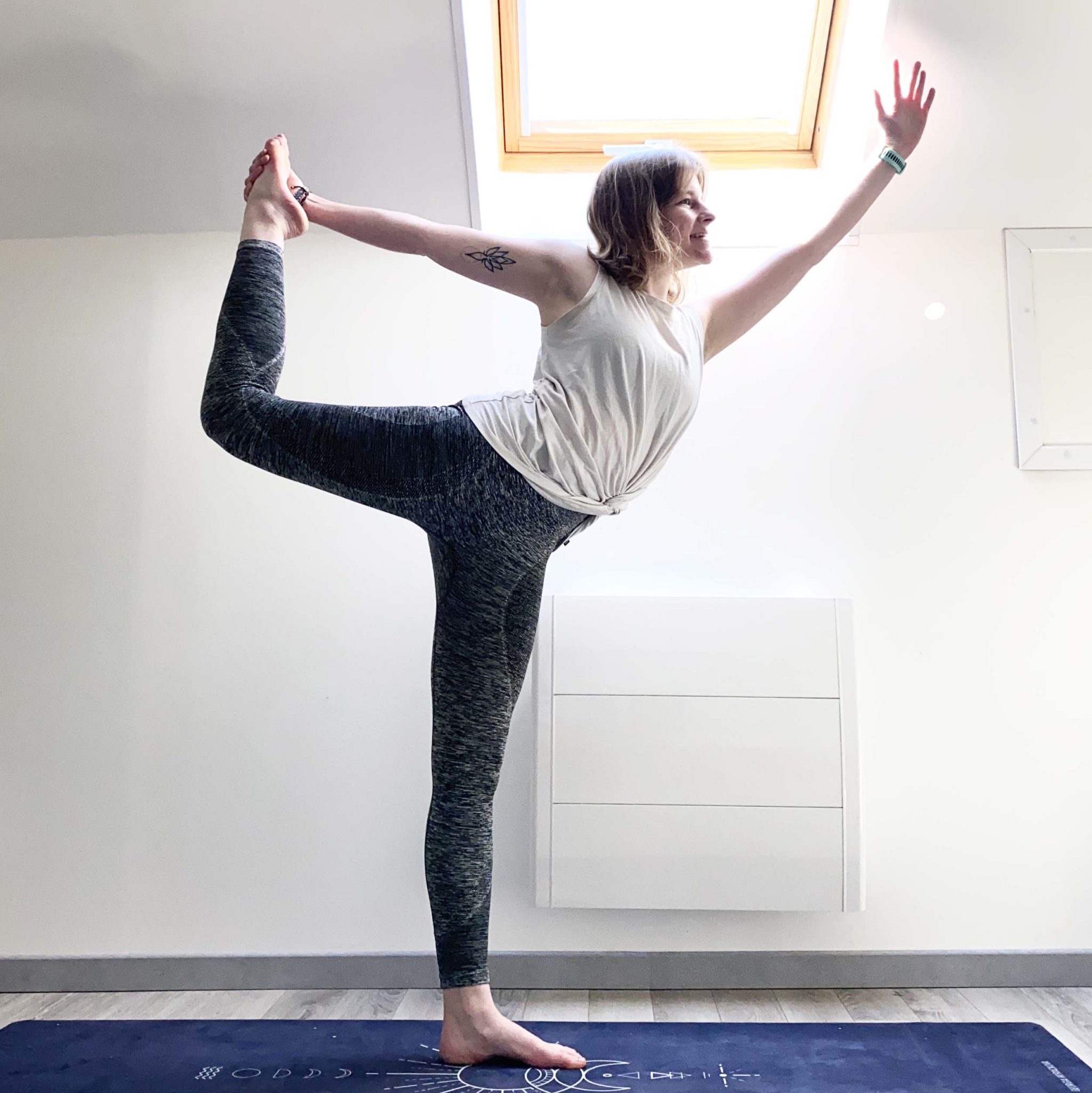 Yoga doux - Natarajasana pour booster votre créativité - Adapté prénatal